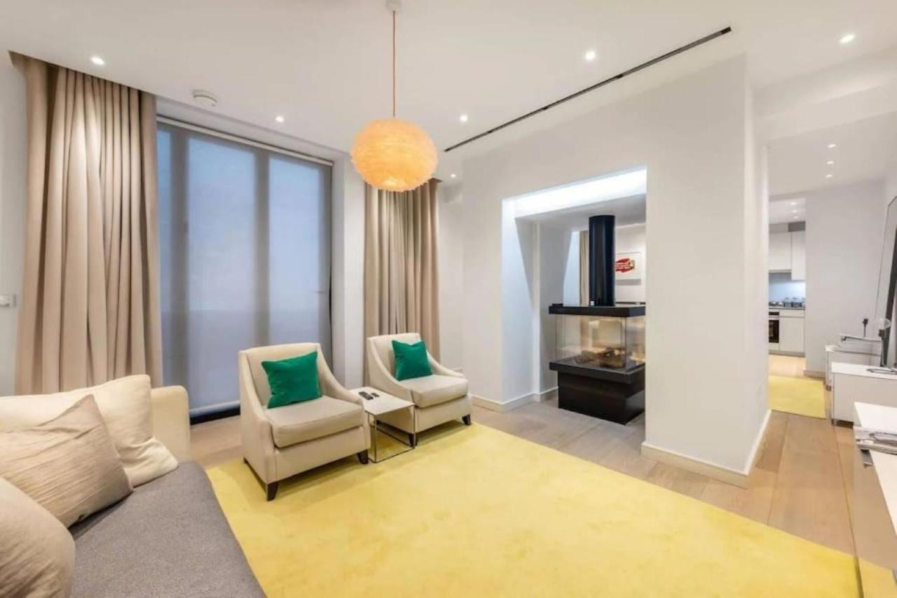 Posh 3 Bedroom Flat With Terrace And Indoor Fireplace In Mayfair, Near Hyde Park 런던 외부 사진