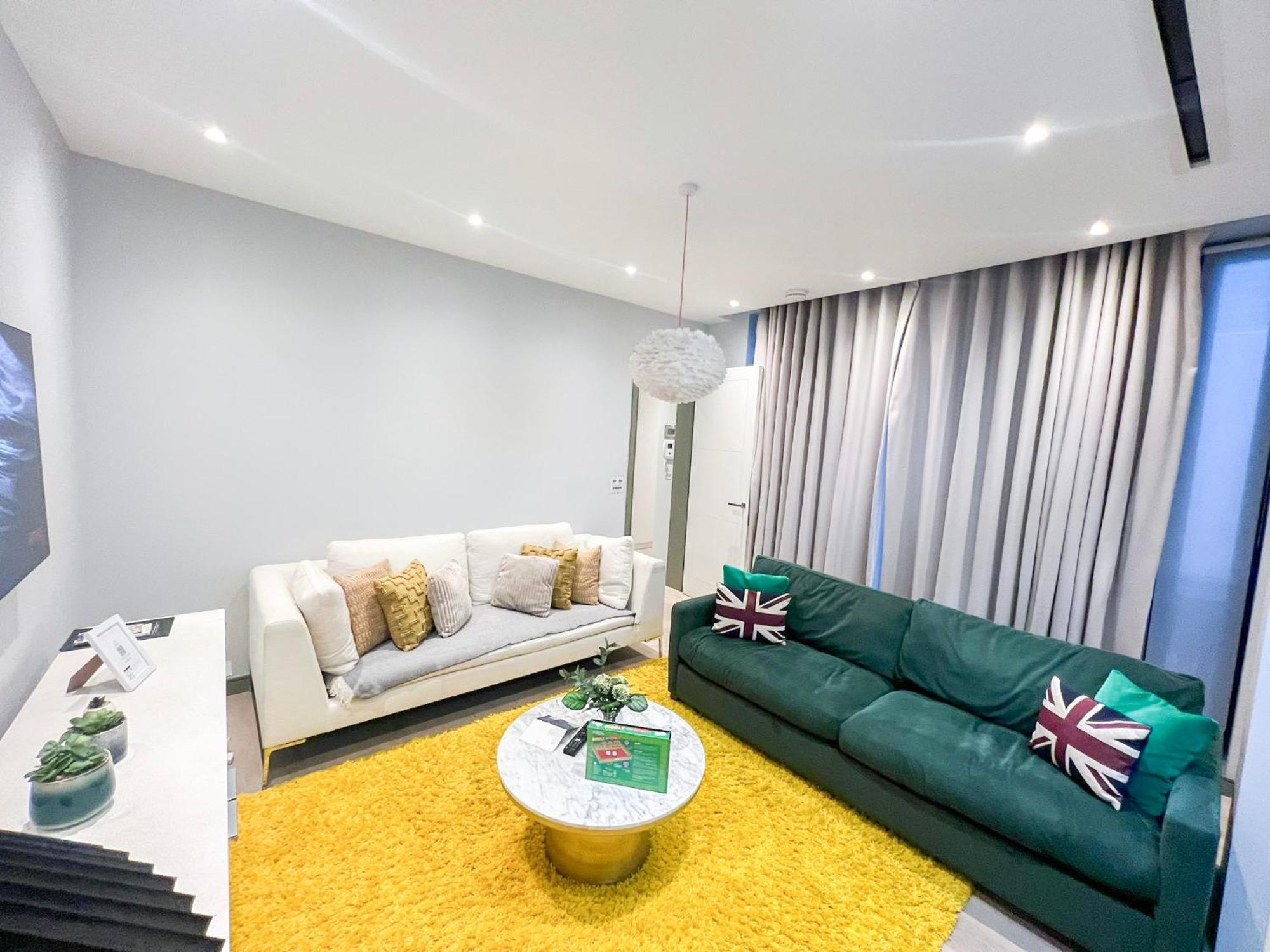 Posh 3 Bedroom Flat With Terrace And Indoor Fireplace In Mayfair, Near Hyde Park 런던 외부 사진